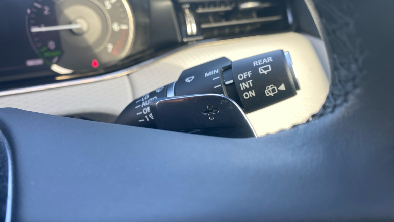 Land Rover Range Rover Evoque 1.5 P300e Evoque Edition 5dr Auto Hatchback